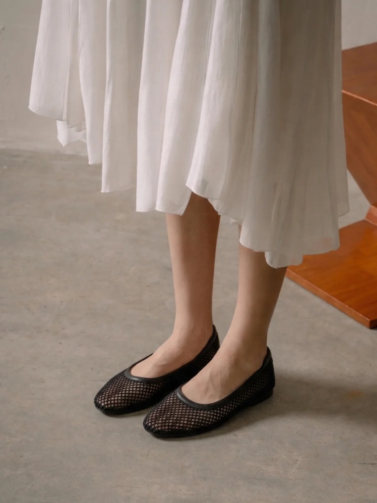 Breeze Flats - Black - Image 5