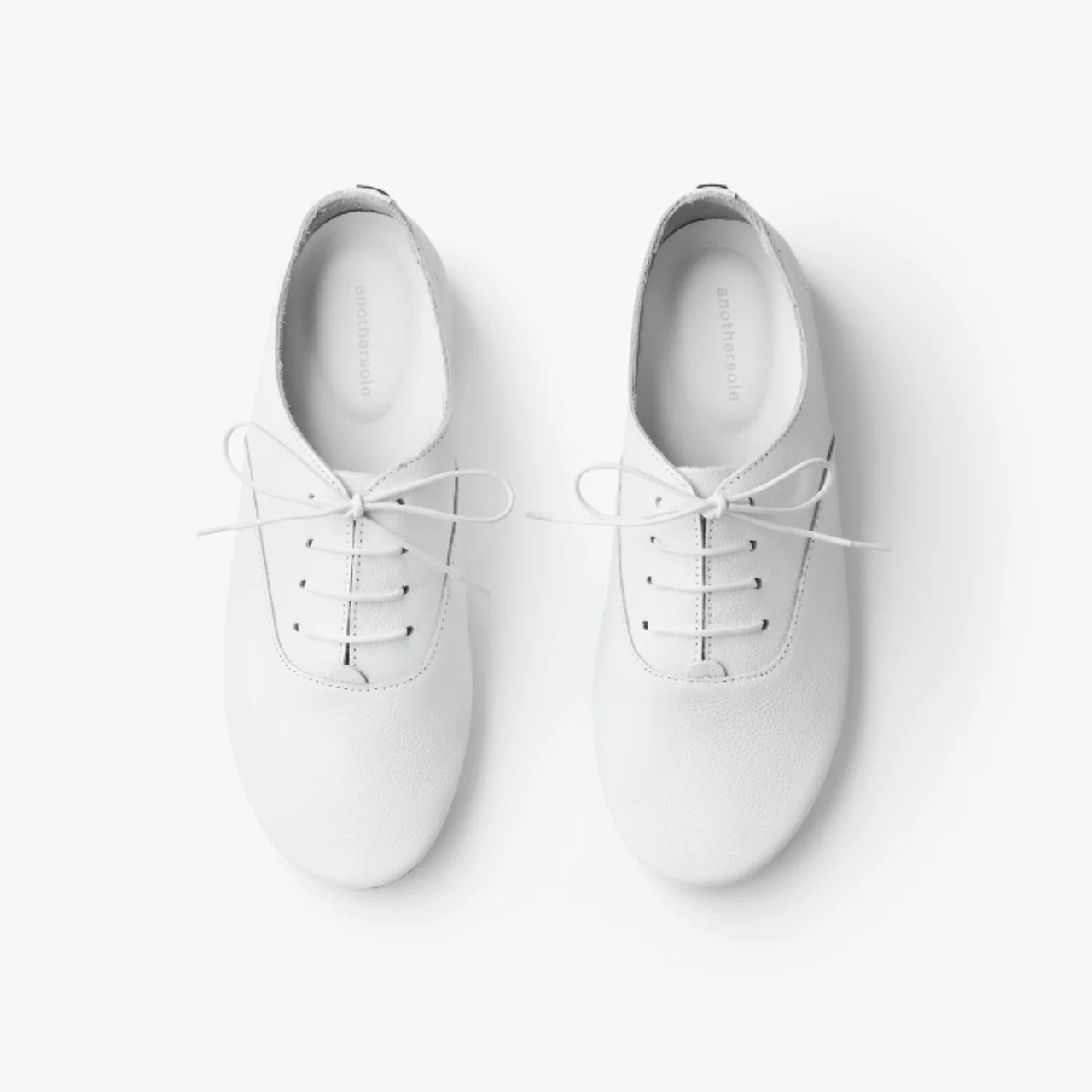 Luisa II - Pebbled White - Image 4