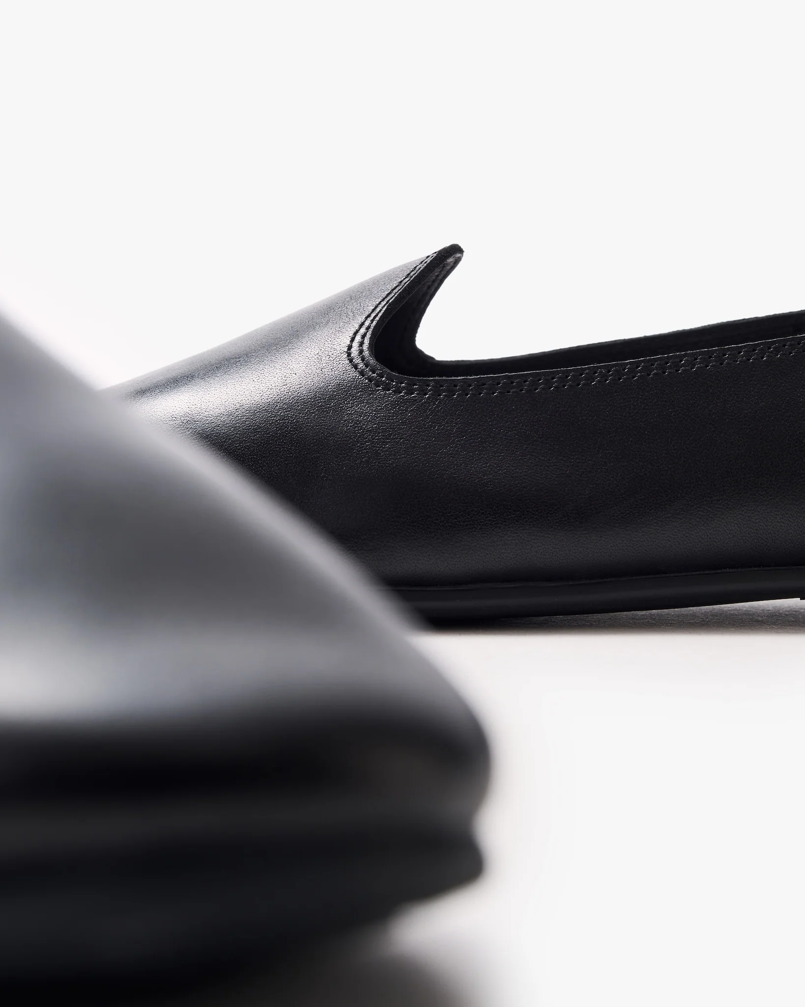 Easy Loafers - Black - Image 4