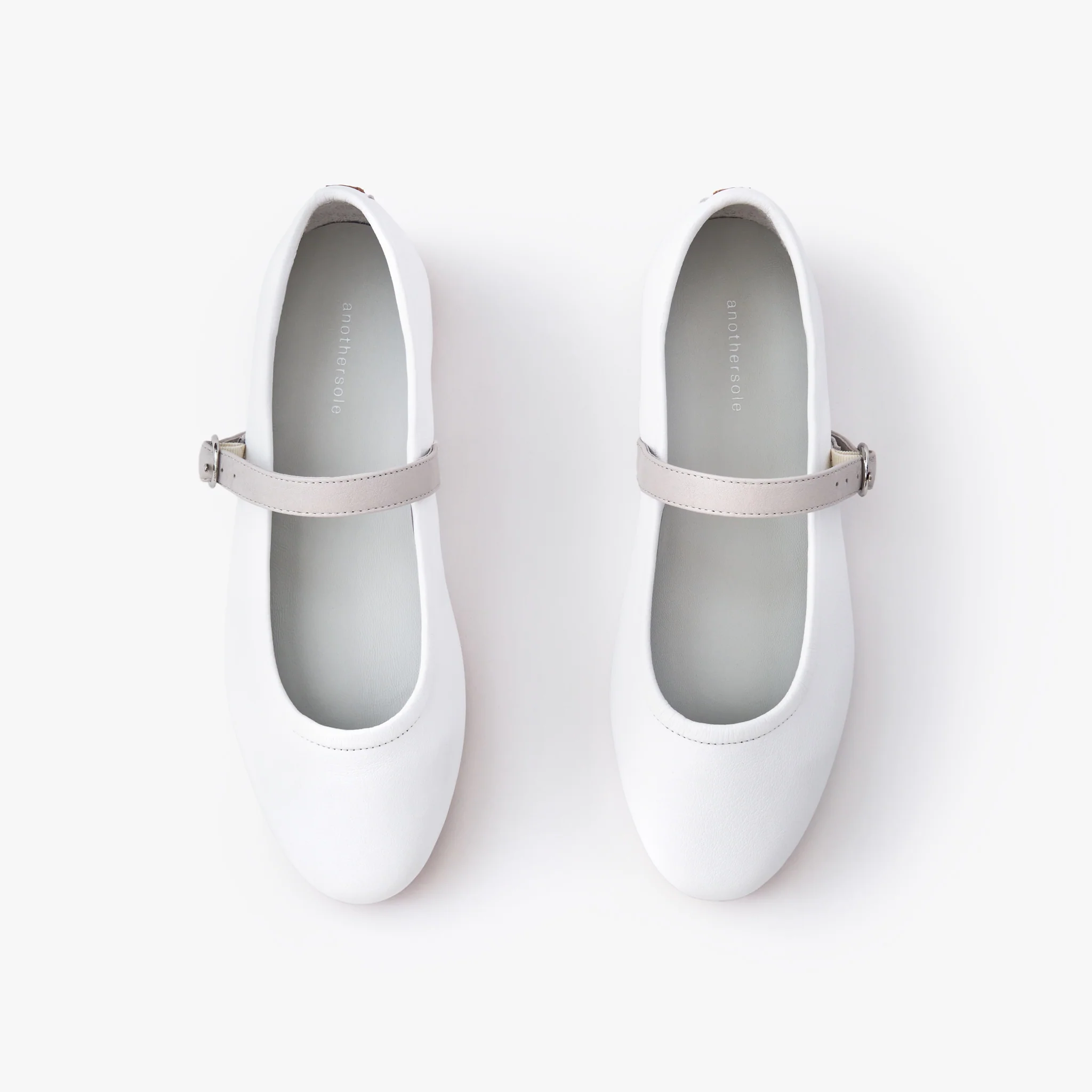 Lea - White - Image 3
