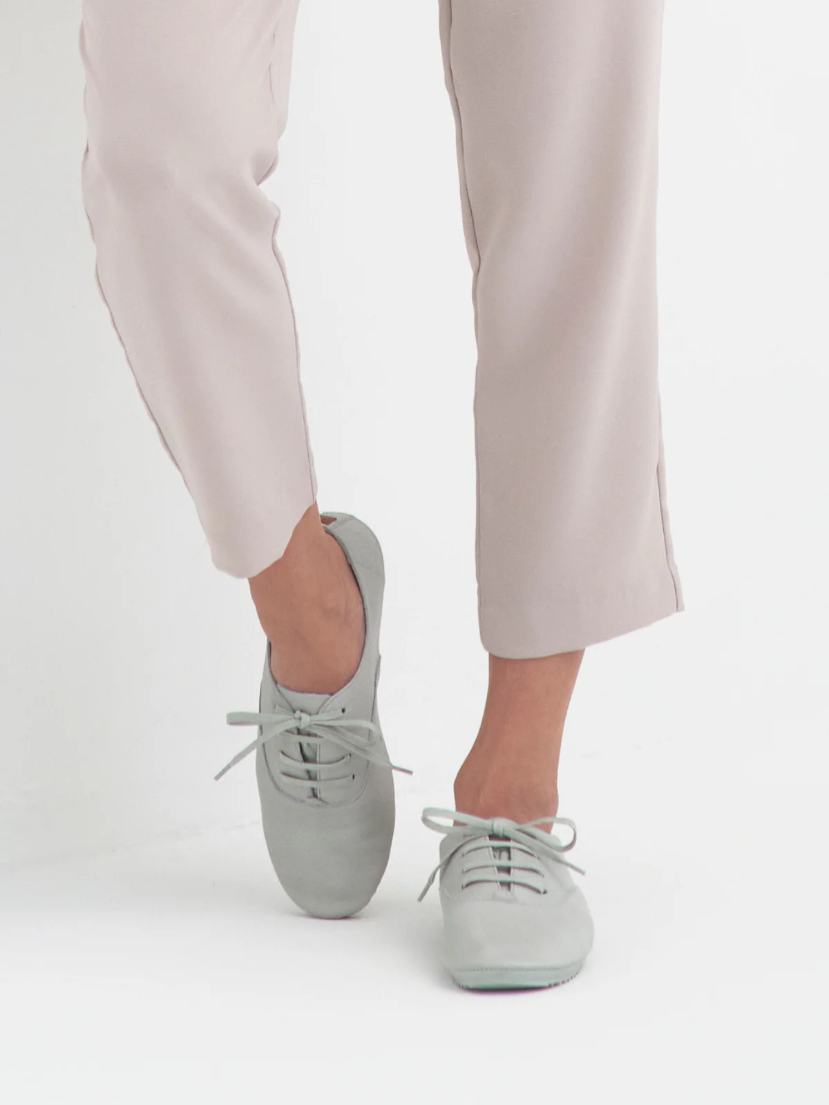 Paloma - Grey - Image 6