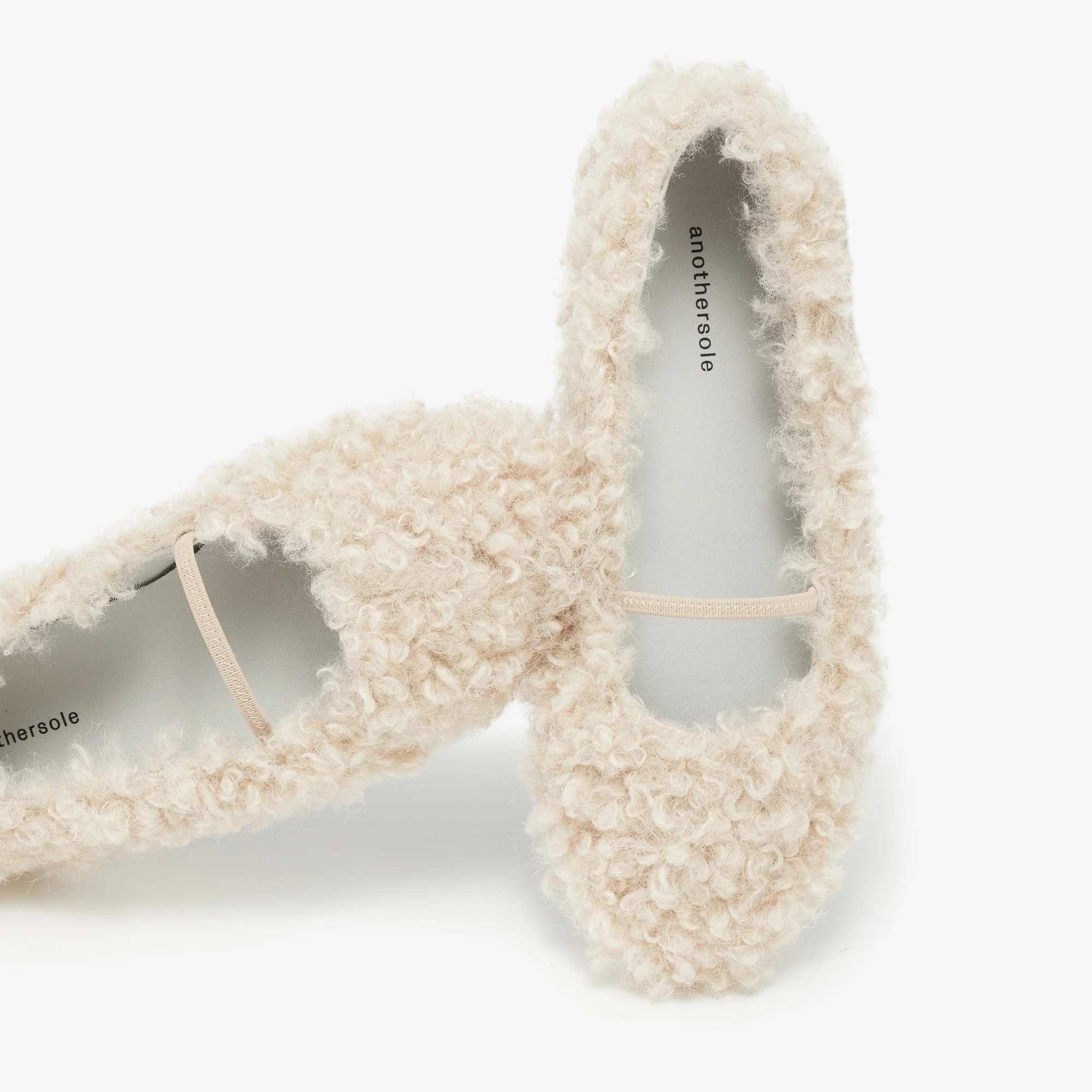 Travel Flats - Teddy White - Image 3